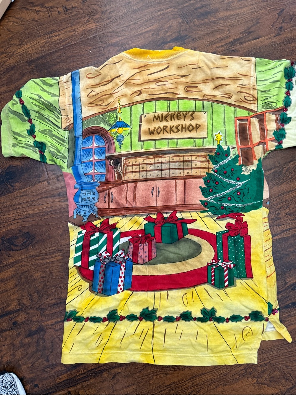Jou Jou Yellow & Green Mickey Holiday Graphic Tee - Picture 2 of 11